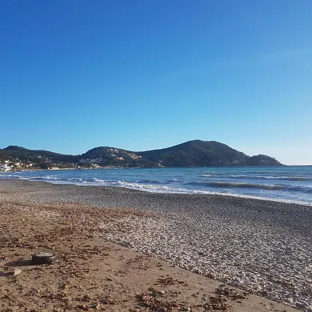 Ferienwohnung Le Petit Eden De La Madrague Face A La Ciotat Saint-Cyr-sur-Mer Exterior foto